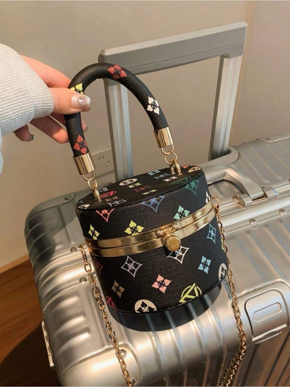 Luxury Black Multicolor Logo Print Handbag with Gold Hardware - Picture 6 of 9